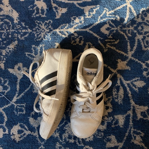 Kids adidas - Picture 2 of 2